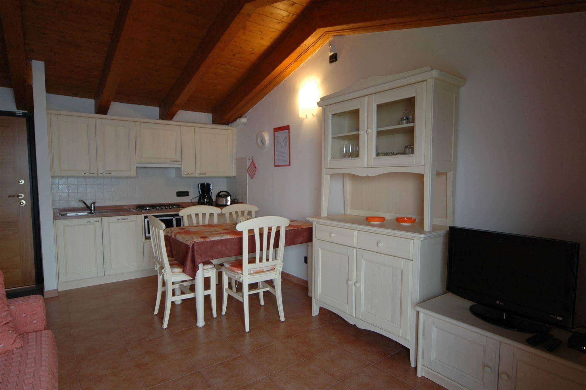Borgo Del Belanasc Lägenhet Bellano Exteriör bild