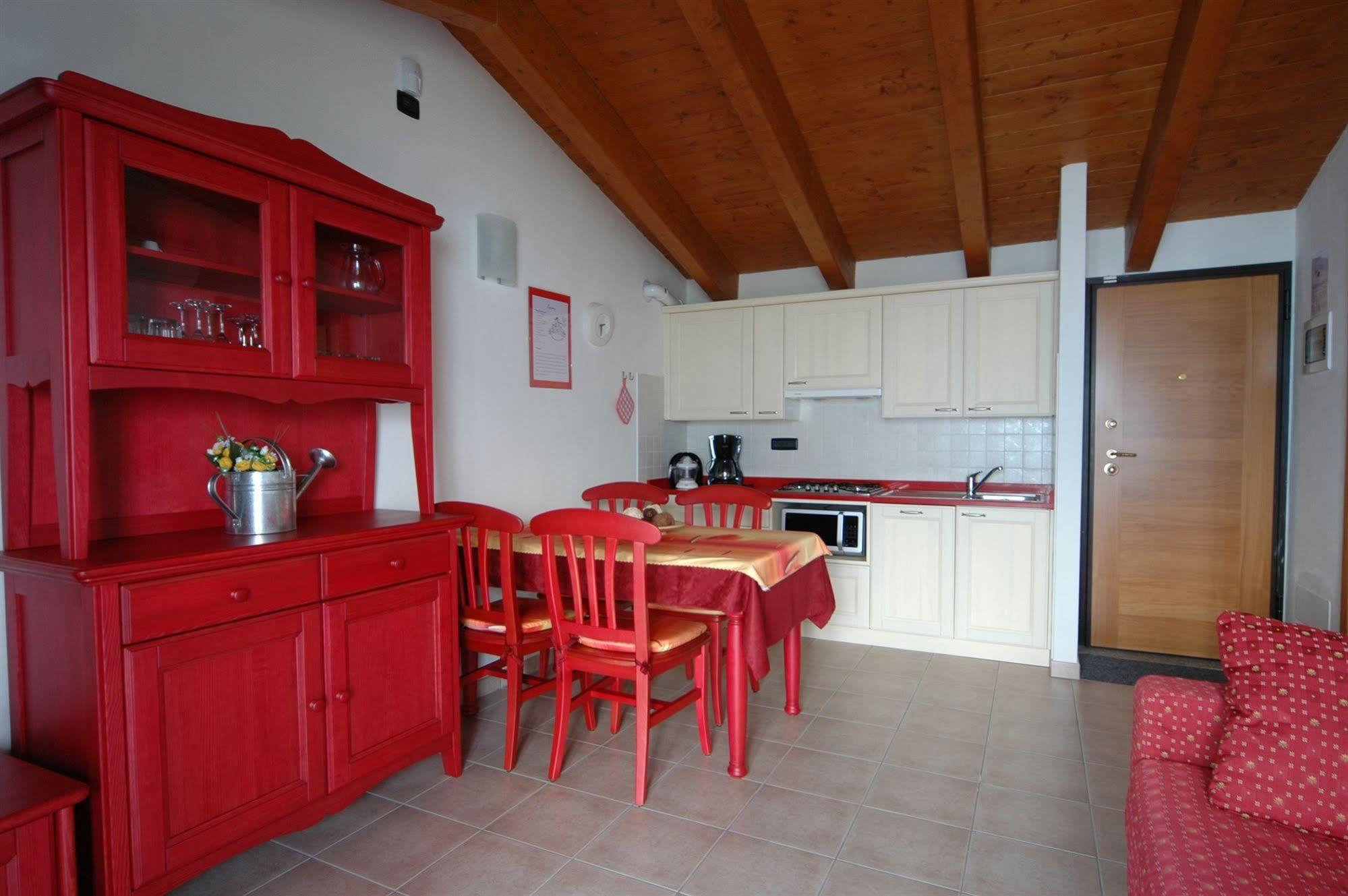 Borgo Del Belanasc Lägenhet Bellano Exteriör bild